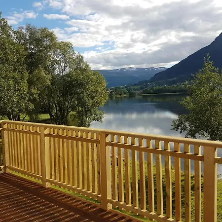 Voss Interlake - * Skulestadmo