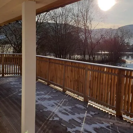 Voss Interlake - * Skulestadmo